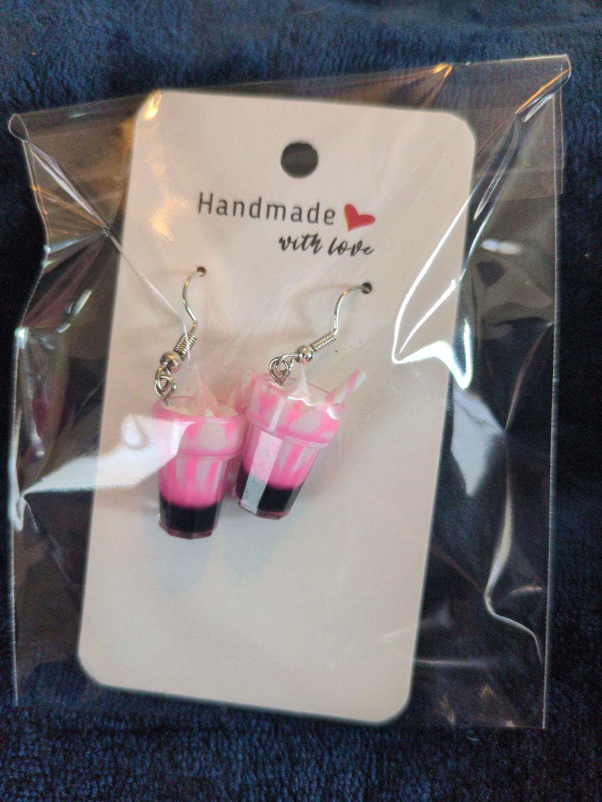 Strawberry milkshake 