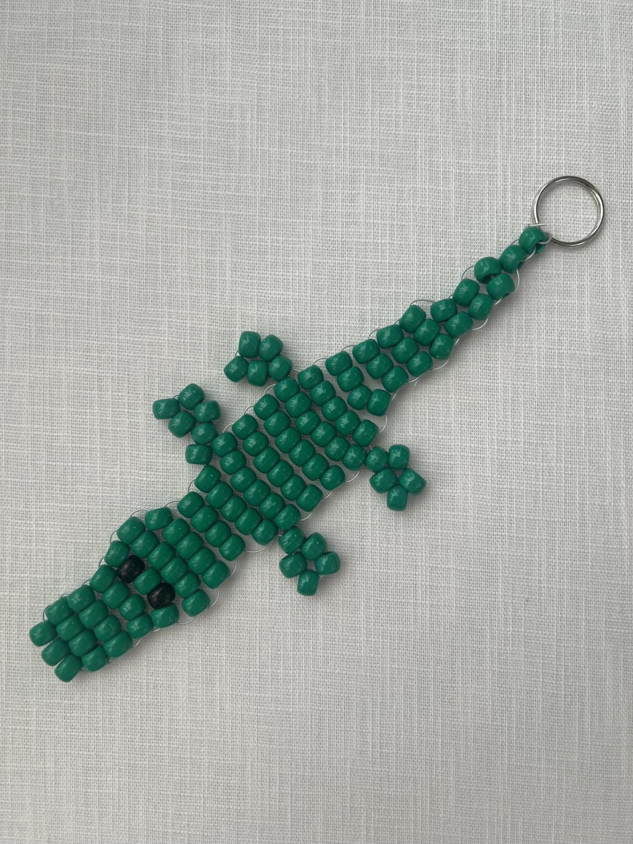 Kandi alligator bag keychain 