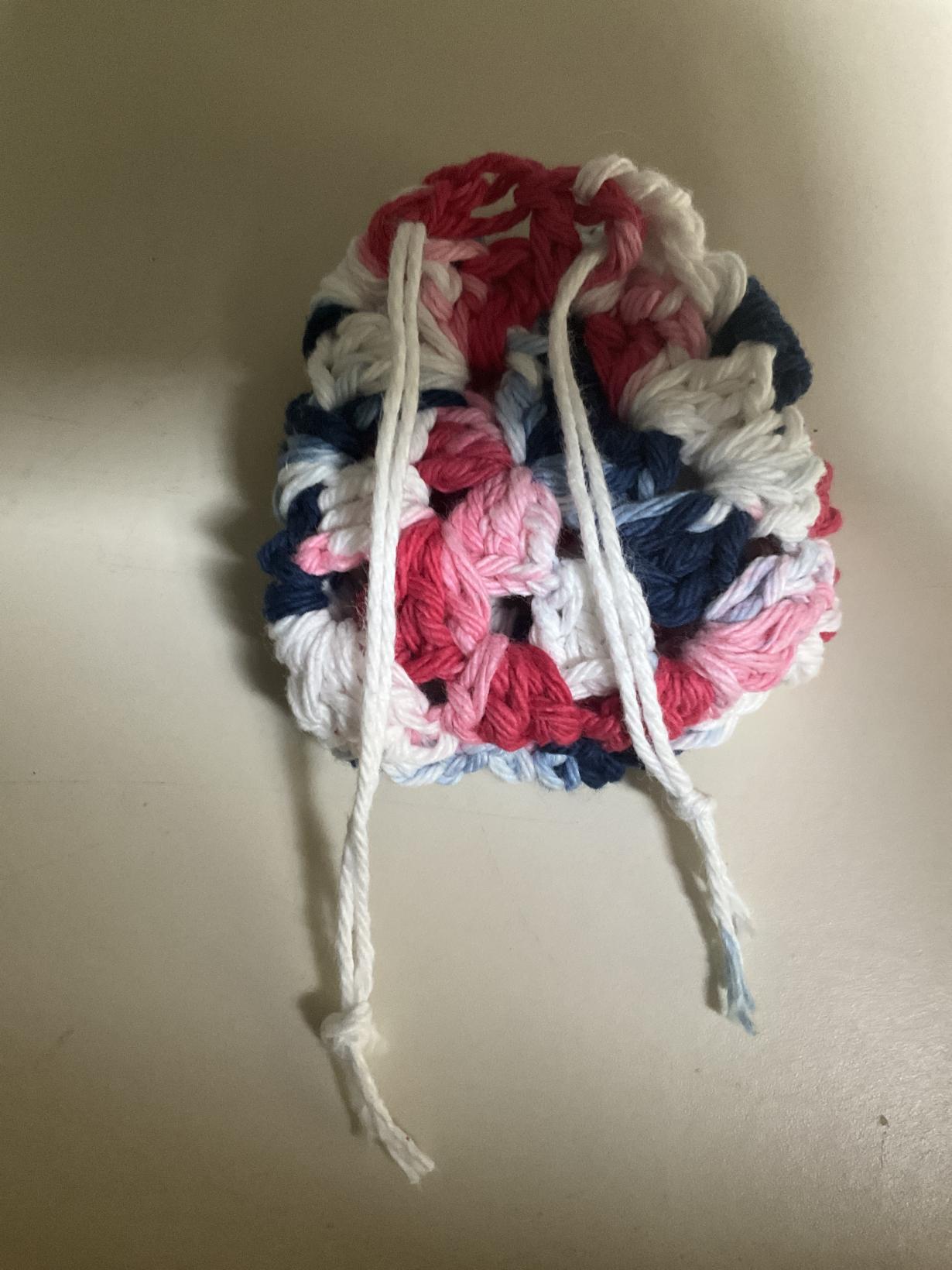 Patriotic crochet drawstring pouch 