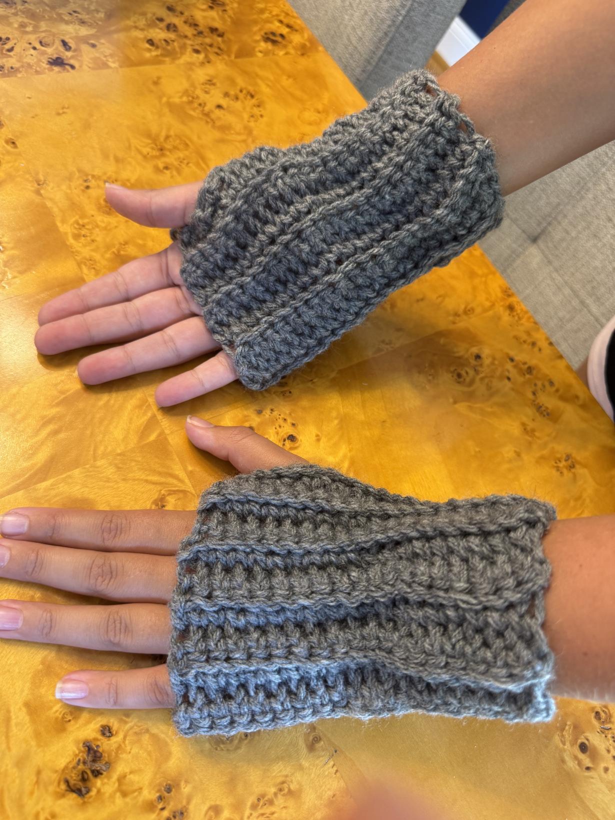 Crochet fingerless gloves