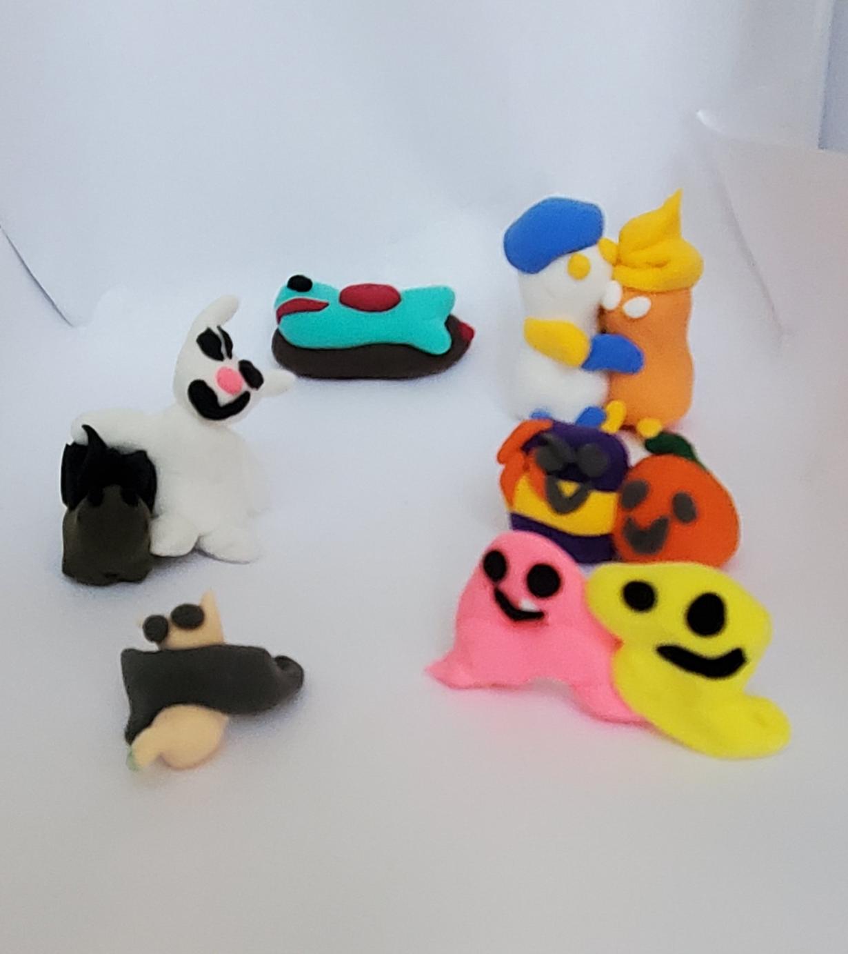 6-pack miniature sculptures (colored air dry clay)